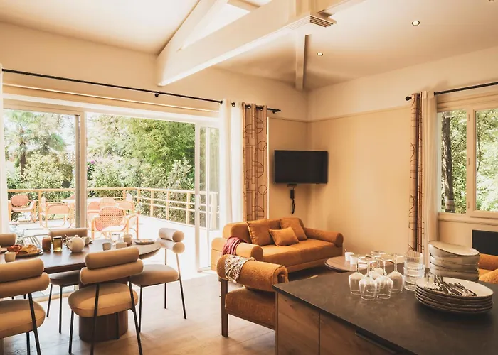 מלון דירות Parc Victoria 4*