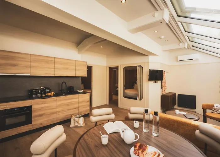 מלון דירות Parc Victoria 4*