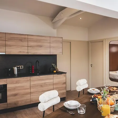 Ξενοδοχείο με διαμερίσματα Parc Victoria