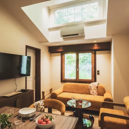 Parc Victoria Aparthotel 4*